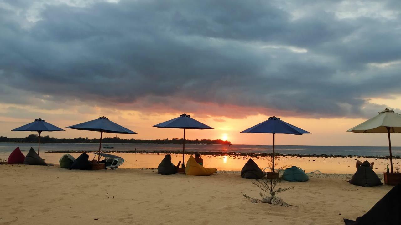 Sunset Beach Bungalow غيلي مينو المظهر الخارجي الصورة