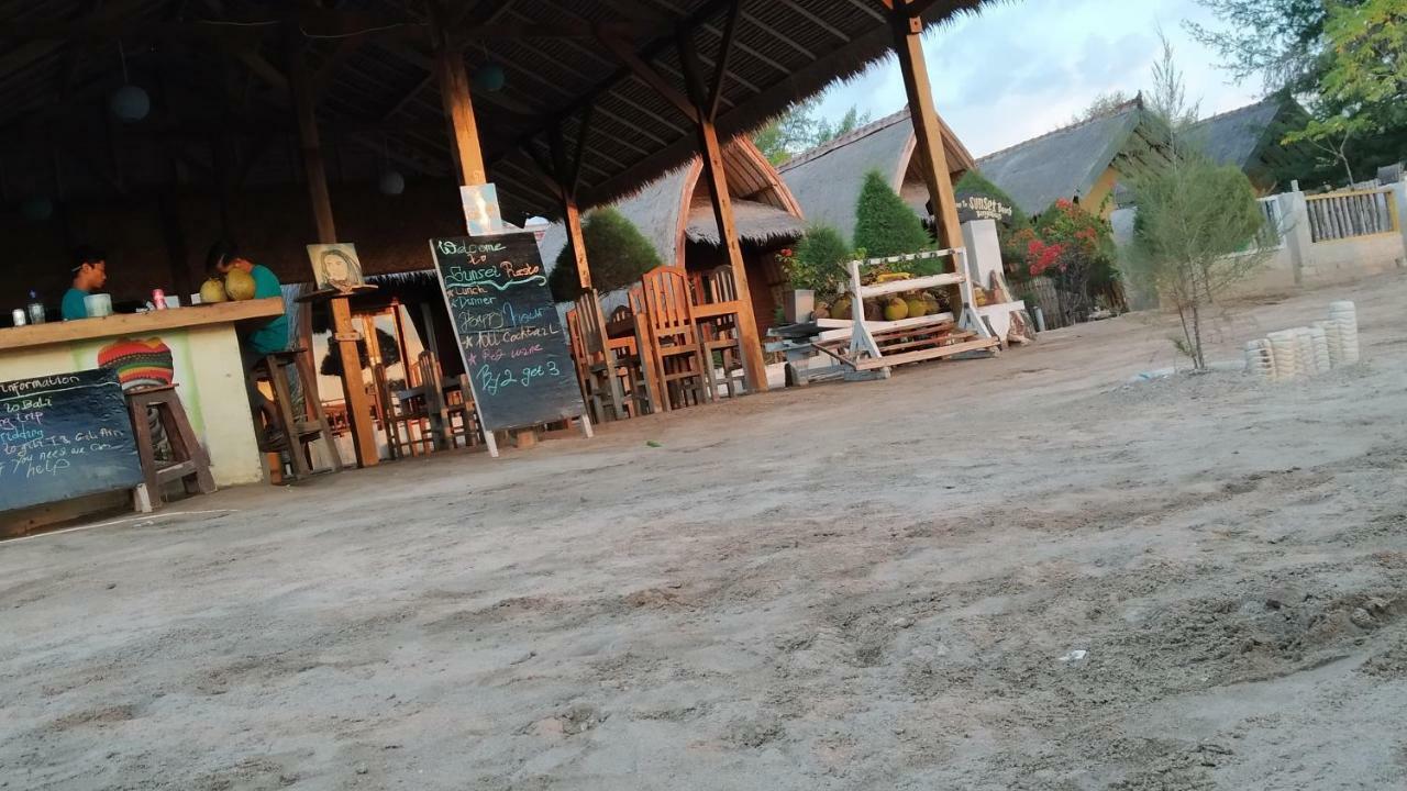 Sunset Beach Bungalow غيلي مينو المظهر الخارجي الصورة