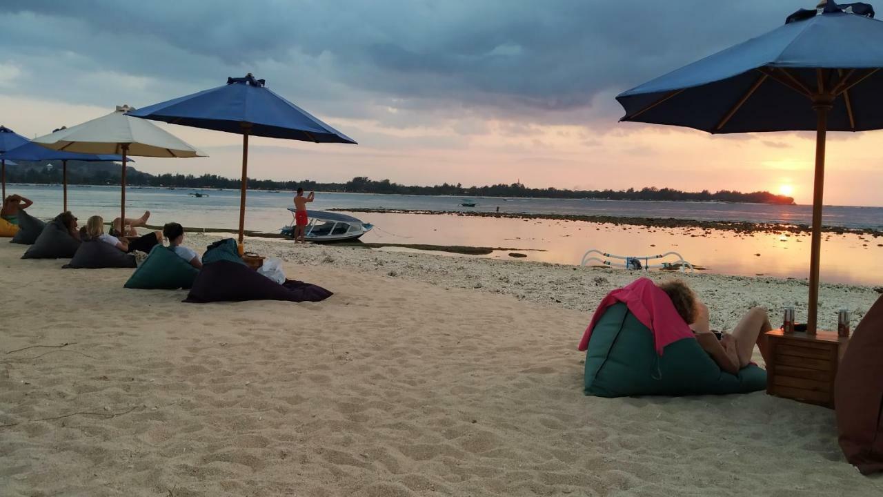 Sunset Beach Bungalow غيلي مينو المظهر الخارجي الصورة