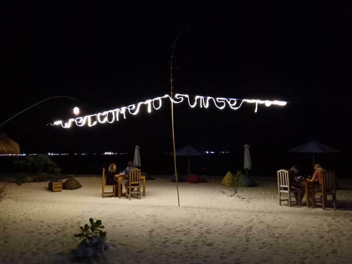 Sunset Beach Bungalow غيلي مينو المظهر الخارجي الصورة