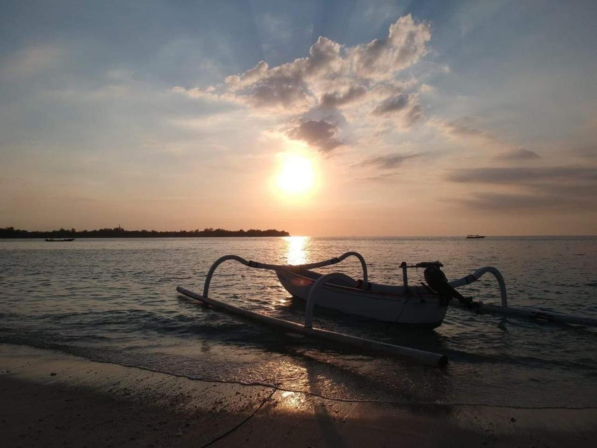 Sunset Beach Bungalow غيلي مينو المظهر الخارجي الصورة